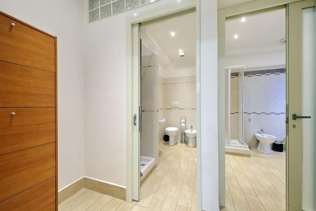 Vatican Flat Spacious Cozy With Court ローマ エクステリア 写真