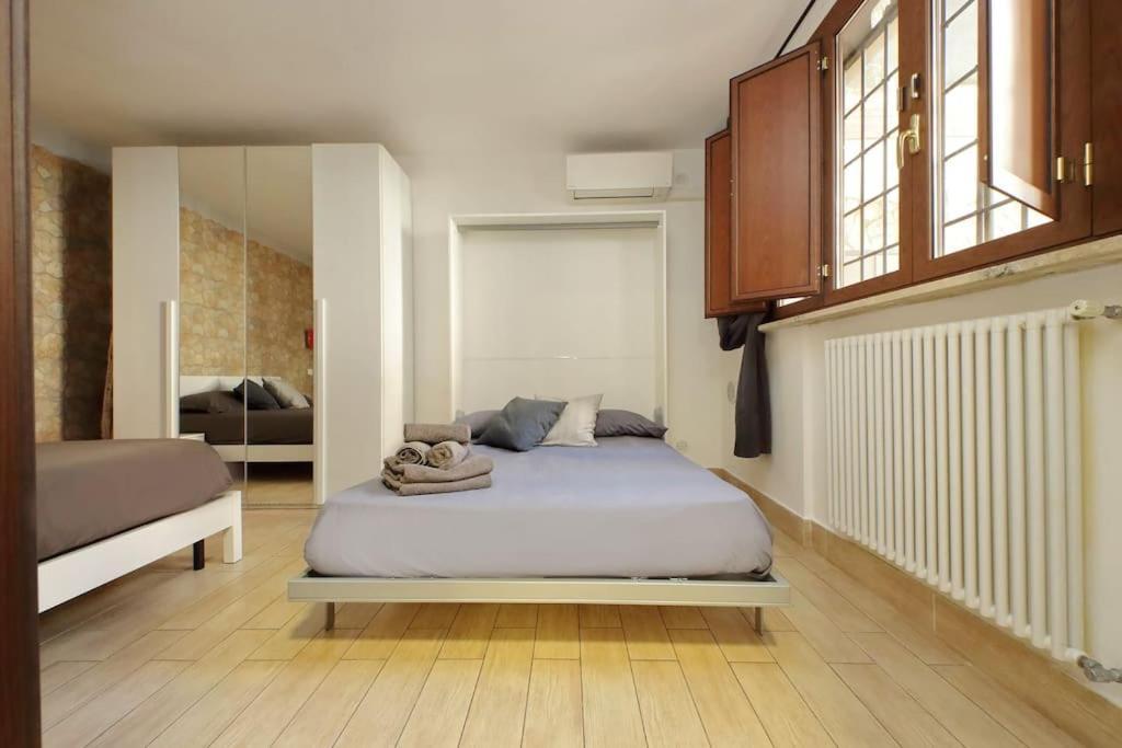 Vatican Flat Spacious Cozy With Court ローマ エクステリア 写真